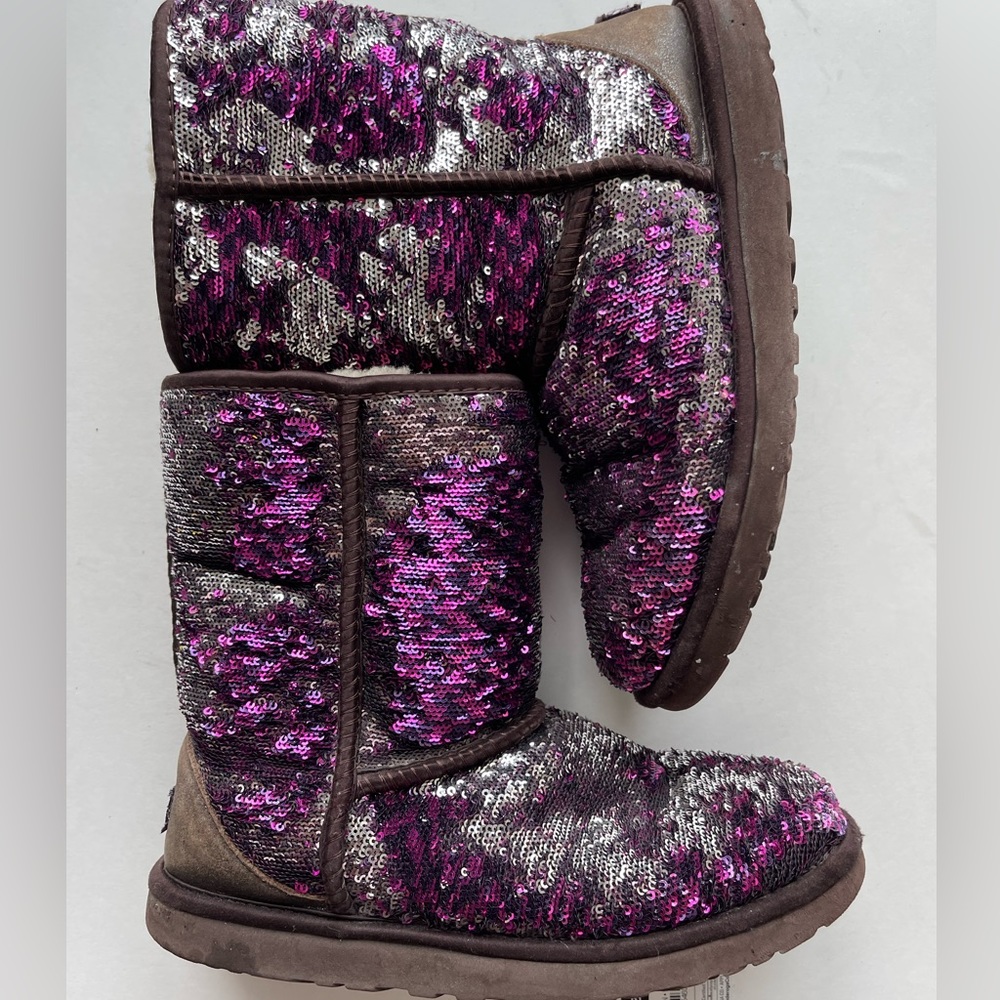 SEQUIN PURPLE SILVER UGGS
